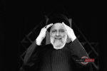 او در راه خدمت سوخت و ما در غمش
